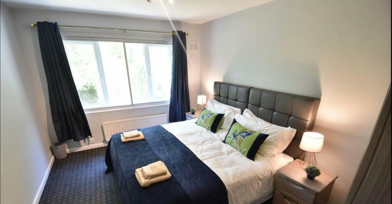 3-Bedroom Comfy Home in Solihull Eksteriør bilde